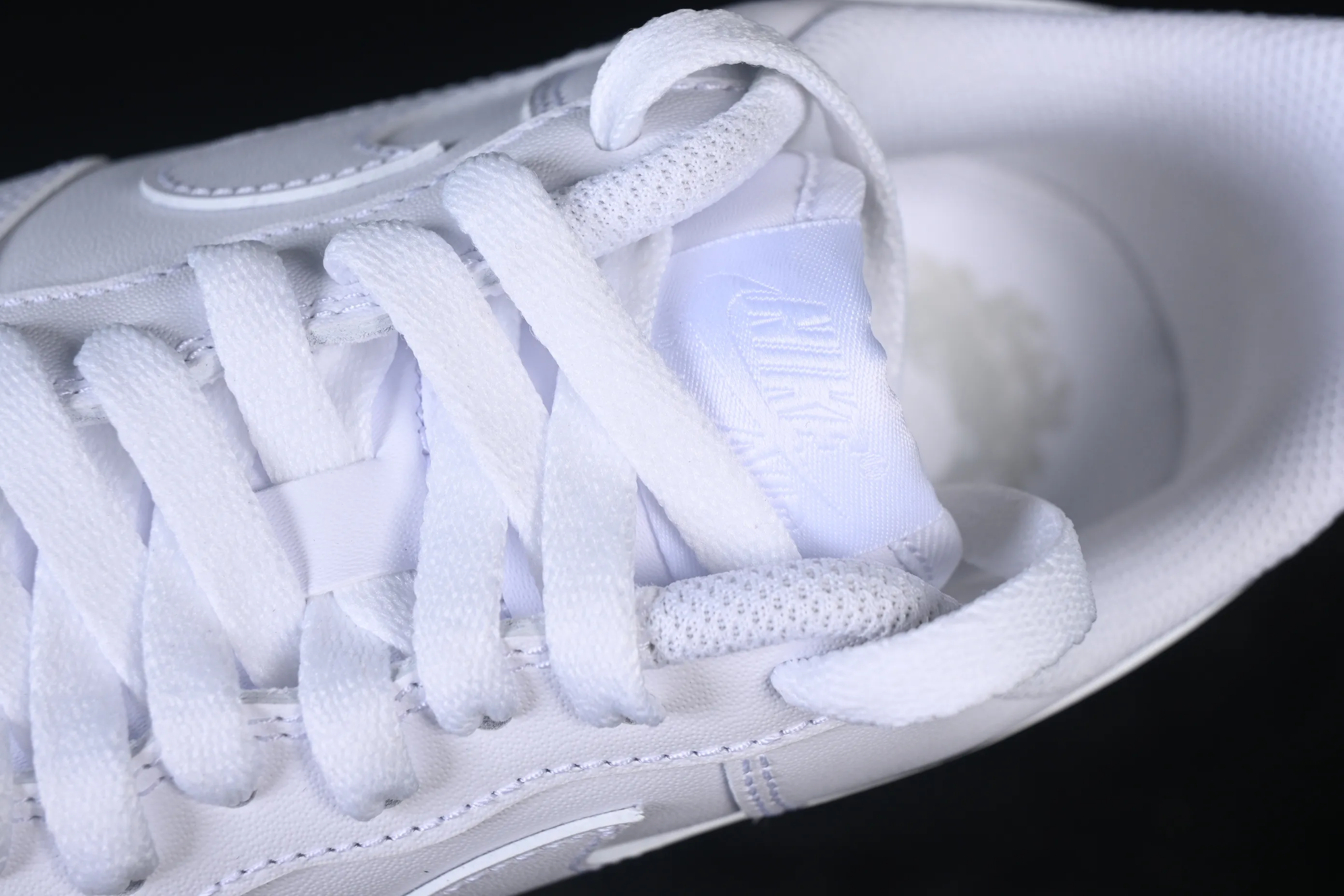 All categories Nk Air Force 1 Air Force series Nk Air Force 1 Low Air Force low-top GX foreign trade version Nike Air Force 1'07 Low Air Force 1 low-top casual sneakers CW2288-111